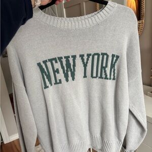 Hollister sweater